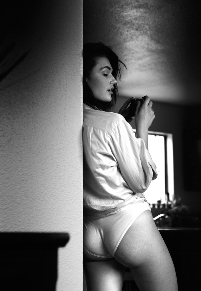Claire nackt Lacey 